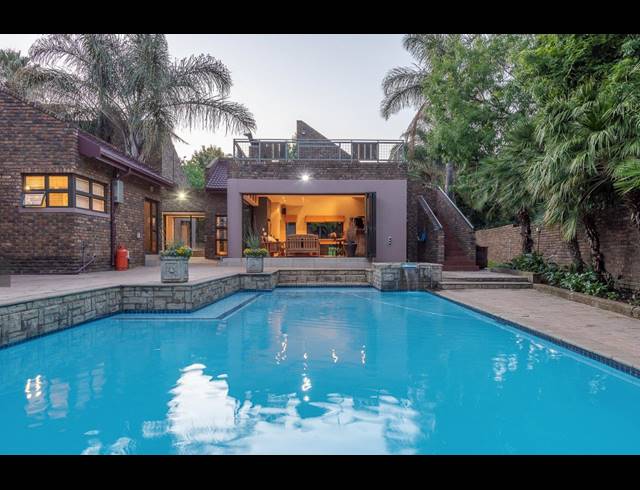 6 BEDROOM HOUSE SOLD IN ALBERANTE